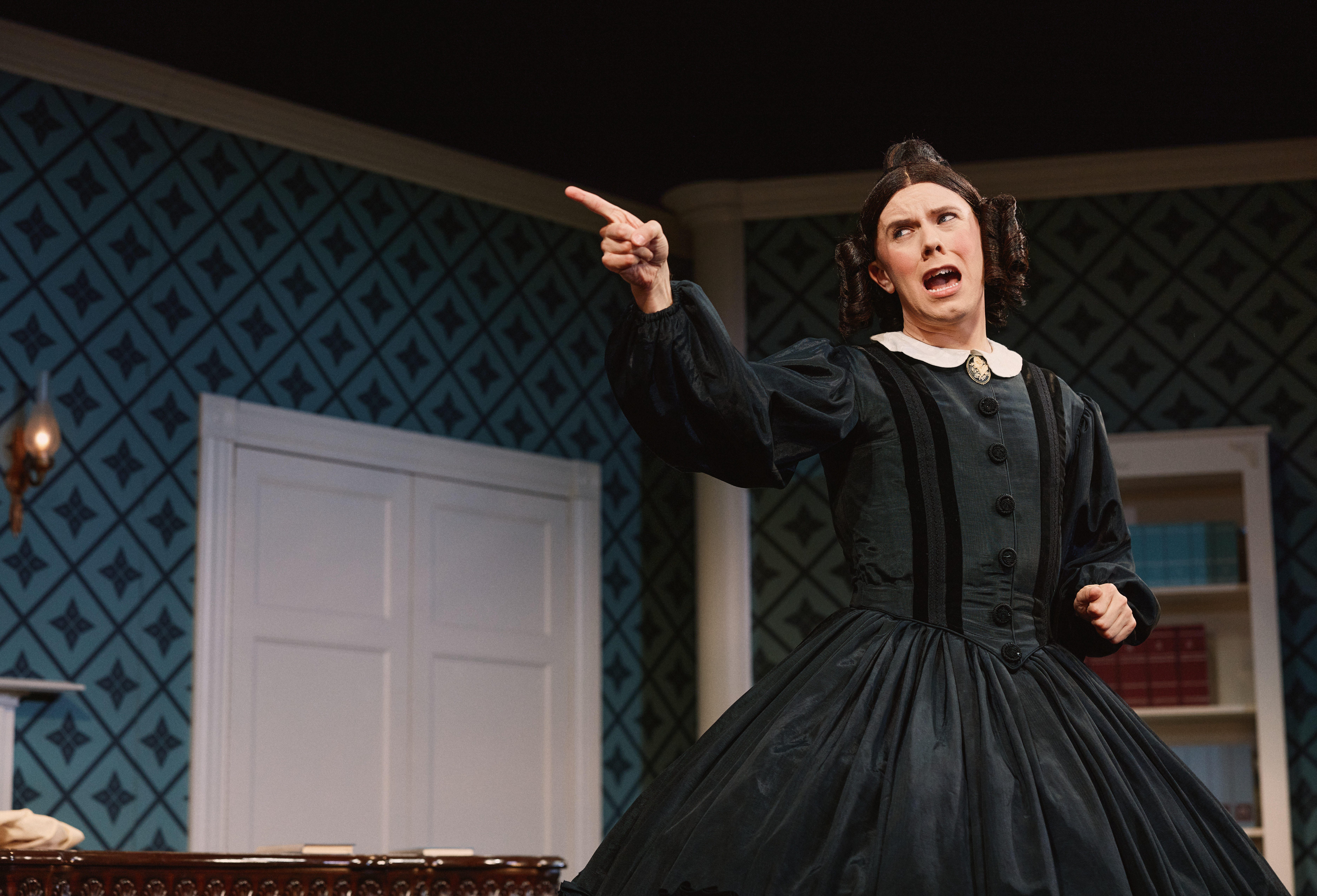 How a willfully inaccurate play about Mary Todd Lincoln became a cultural  sensation, image size:7500x5104