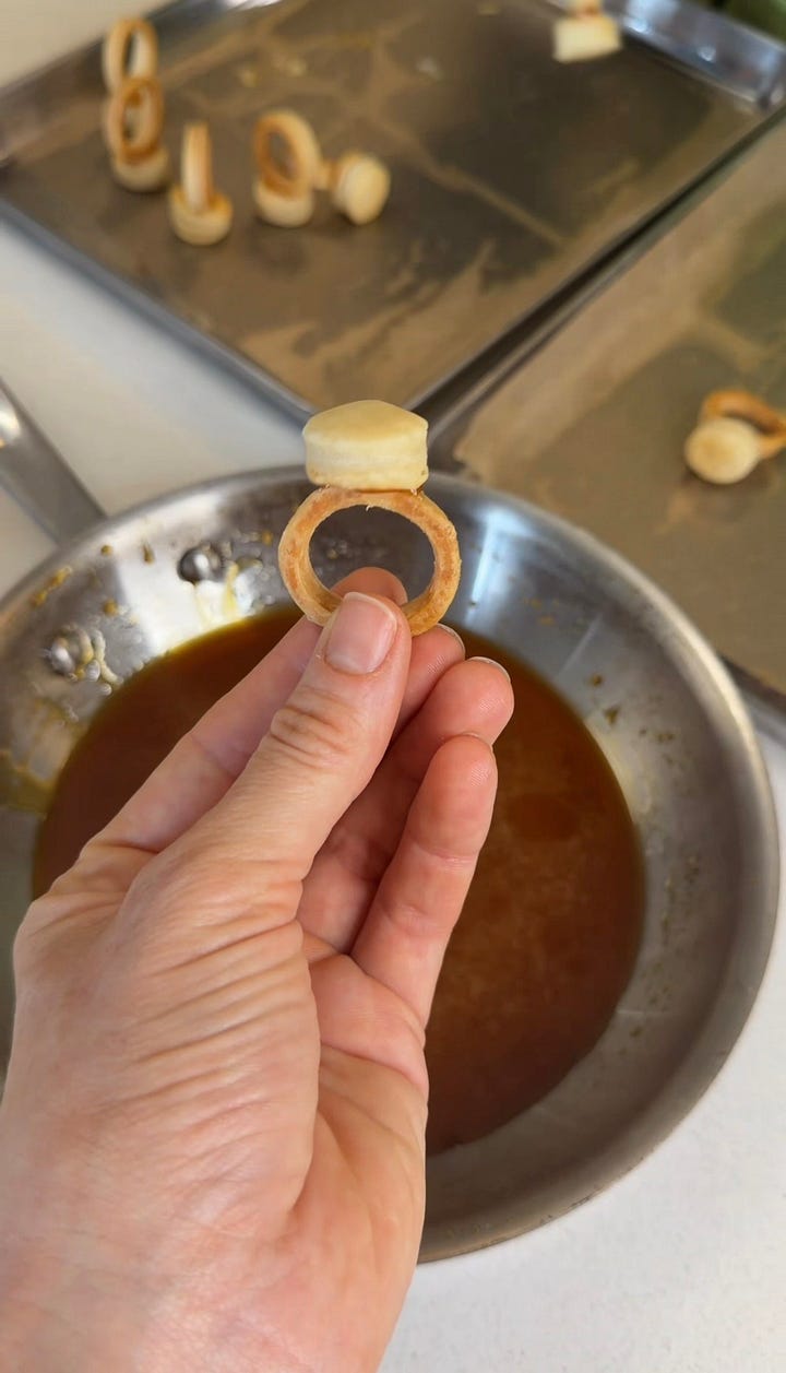 caviar puff pastry rings