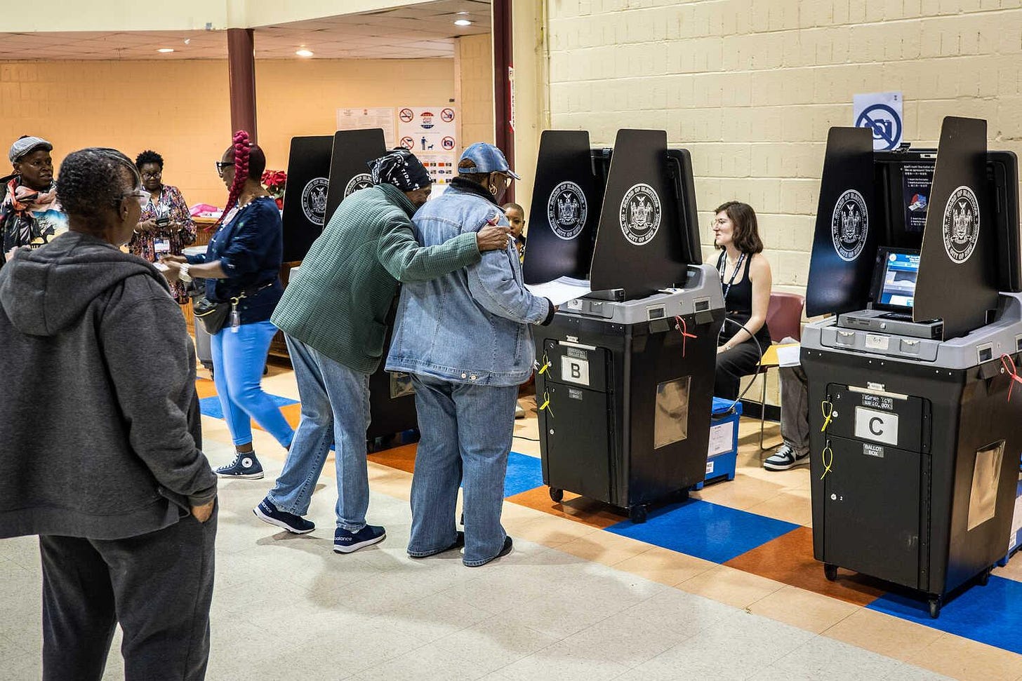 united states - How does New York preserve the privacy of voters in a public space? - Politics Stack Exchange united states - How does New York preserve the privacy of voters in a public space? - Politics Stack Exchange