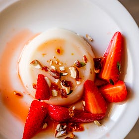 Strawberry biancomangiare