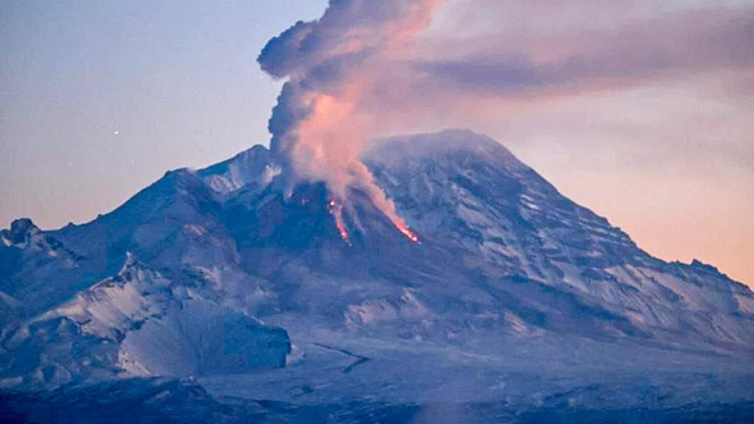 Shiveluch volcano eruption, Kamchatka region, Russia