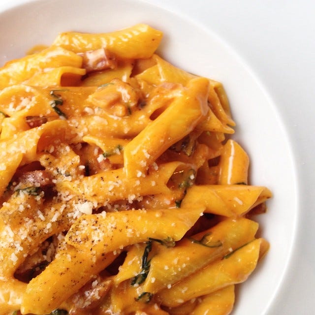 garganelli con speck e rucola