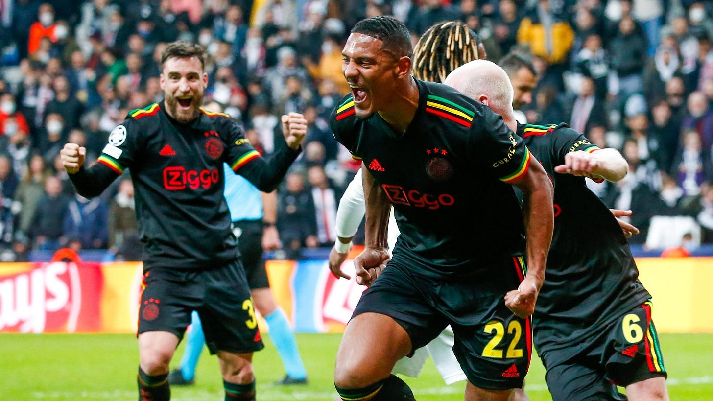 Riepilogo fase a gironi Champions League: Ajax schiacciasassi | UEFA Champions League 2021/22 | UEFA.com Riepilogo fase a gironi Champions League: Ajax schiacciasassi | UEFA Champions League 2021/22 | UEFA.com