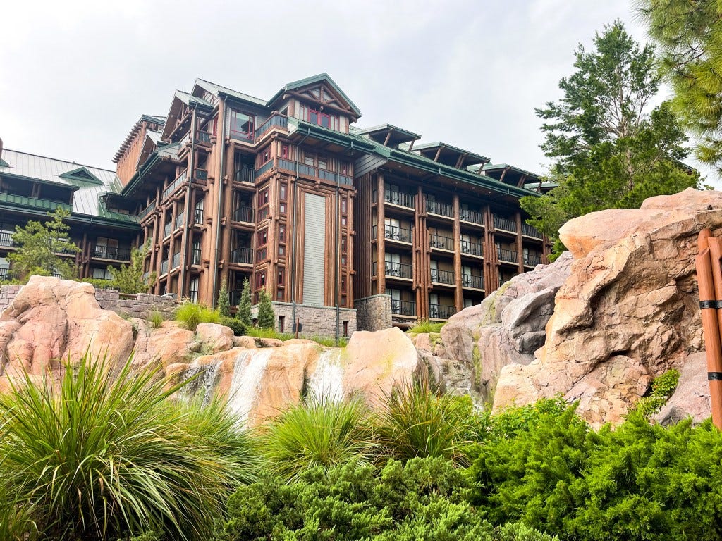 Disney's Wilderness Lodge.- Everything to Know BEFORE You Go Disney's Wilderness Lodge.- Everything to Know BEFORE You Go