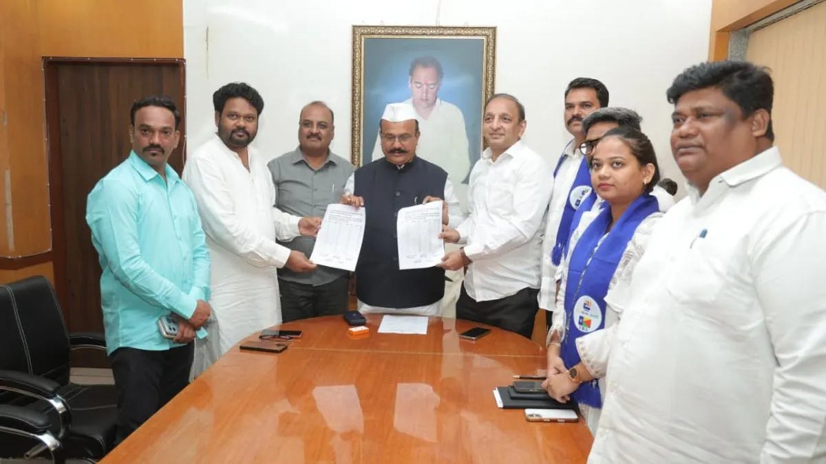 BMC polls 2026: Congress, Prakash Ambedkar's VBA seal alliance, finalise  seat-sharing pact | Maharashtra News – India TV