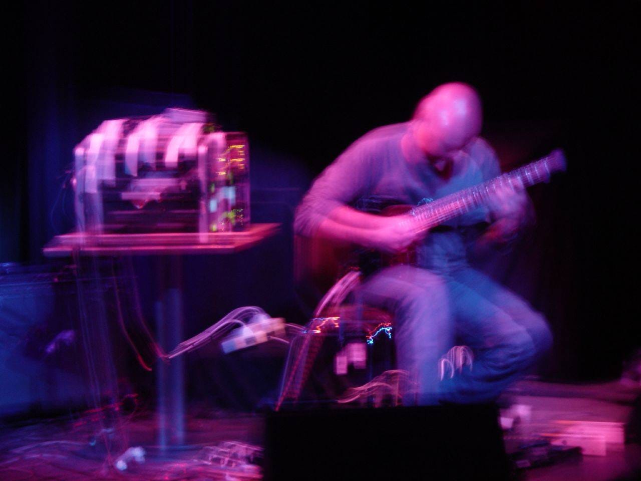 Nessuna descrizione della foto disponibile.