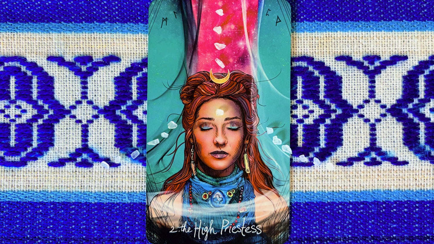 HIGH PRIESTESS - The Intuitive Glow Up
