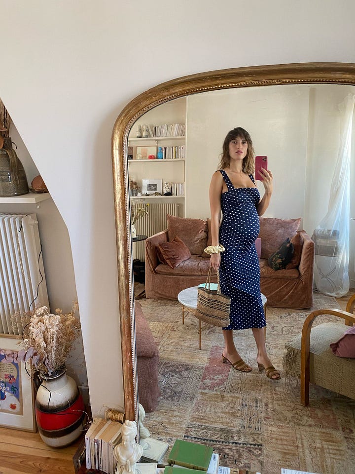Jeanne Damas durante i suoi mesi di gravidanza