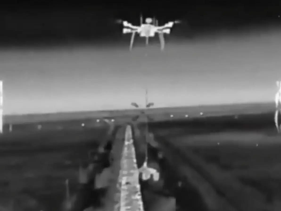 All-robot-air-assault_01.jpg
