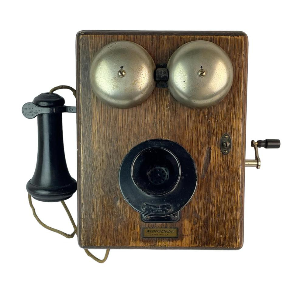 An early Western Electric ringdown phone