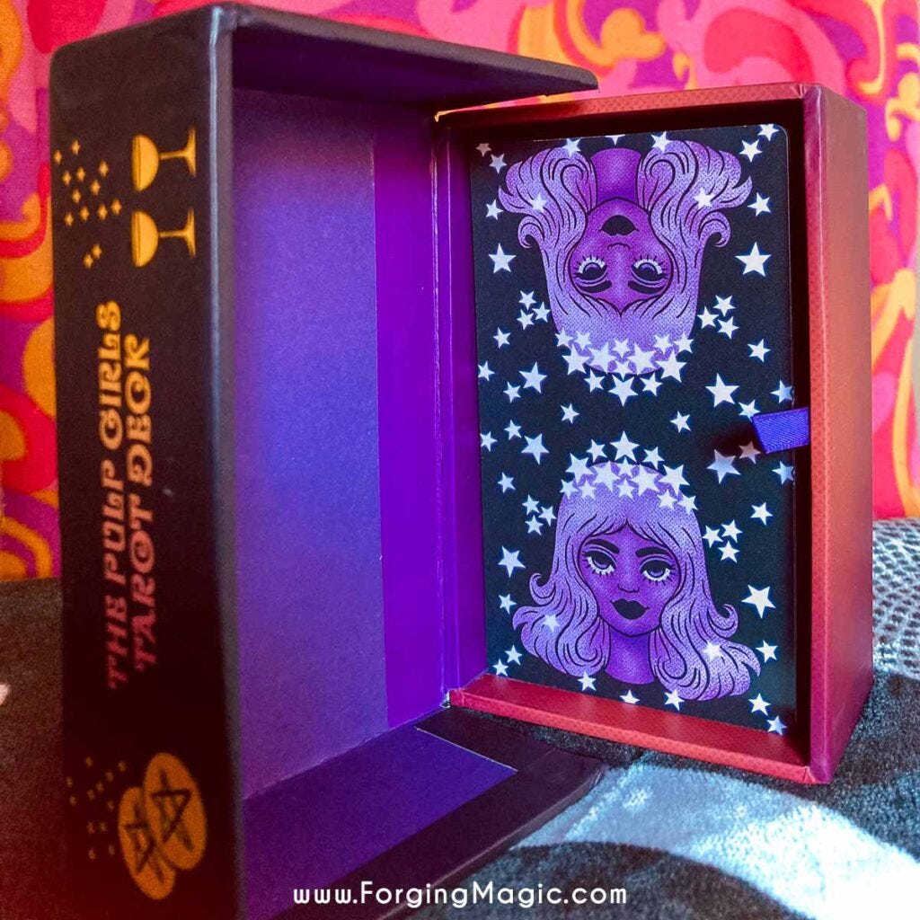 Pulp Girls Tarot Box