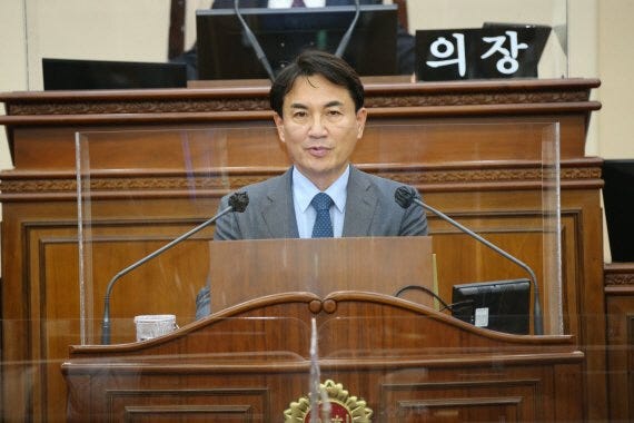 강원도의회, 레고랜드발 보증채무 상환 2050억원 최종 의결 < 자치/행정 < 정치 < 기사본문 - 강원도민일보