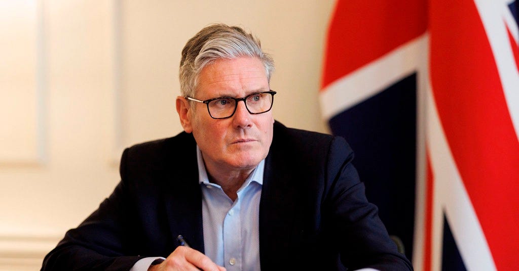 Prime Minister Keir Starmer calls President Zelenskyy | Flickr