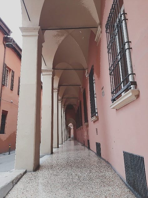 portici ovunque a Bologna