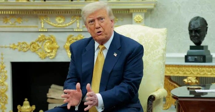 This "Then And Now" Picture Of The Oval Office Is Going Viral And Says So,  So Much About The Trump Administration