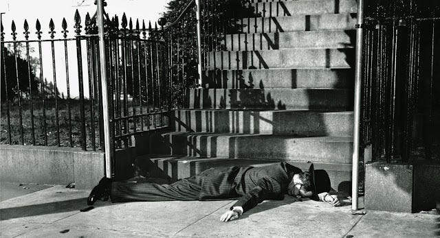 A picture containing black

Description automatically generated