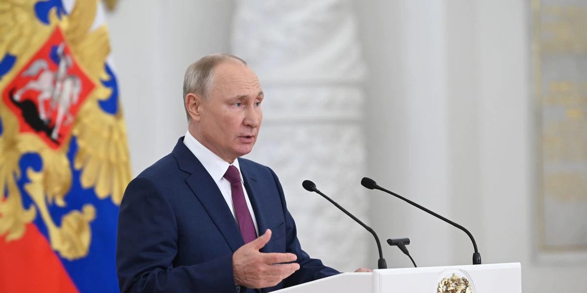 bioclandestine.substack.com