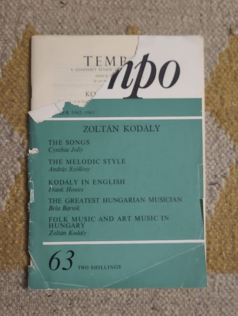 Photograph of the cover of Tempo no. 63. It is a special issue on Zoltán Kodály