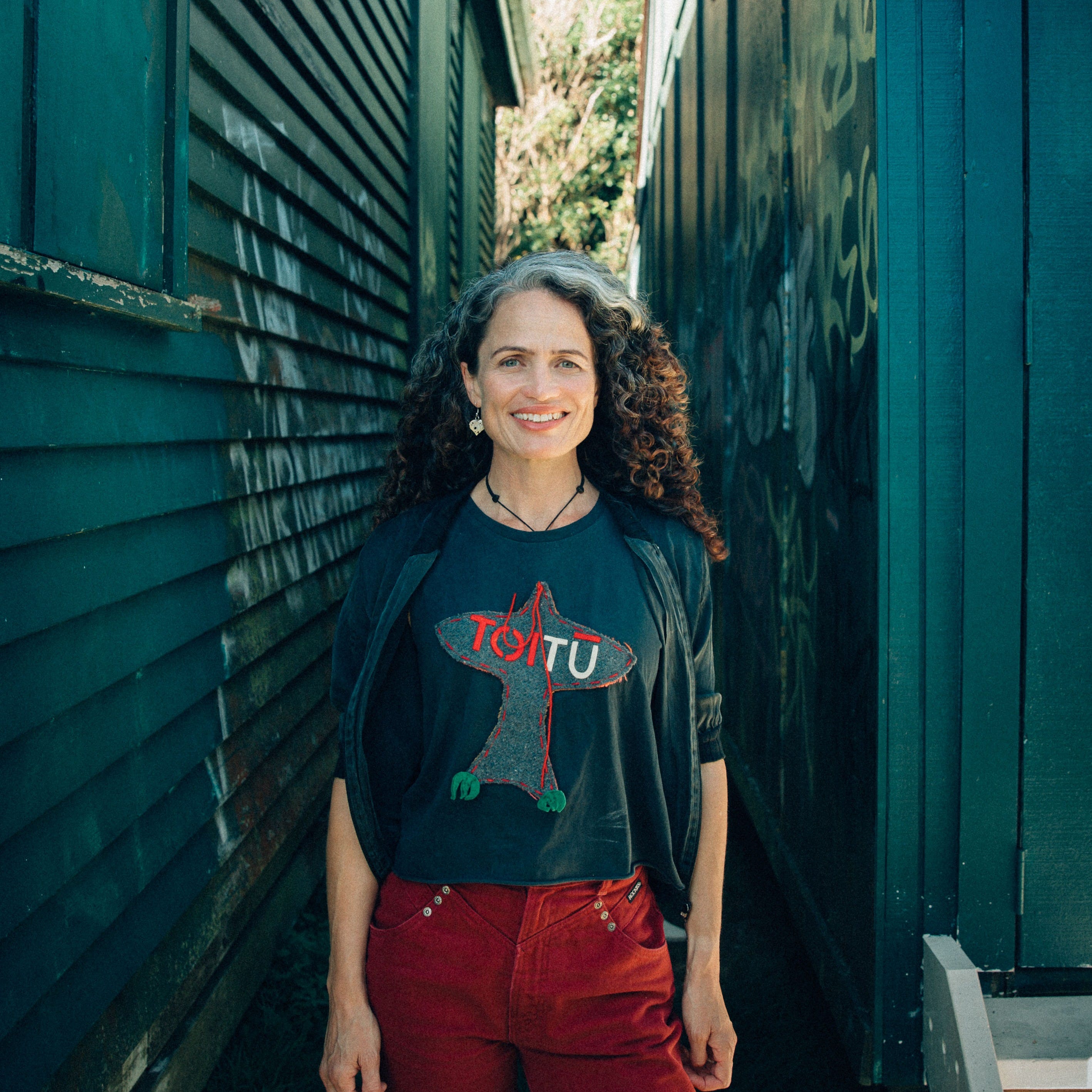 iti te kupu: small words in a vast universe