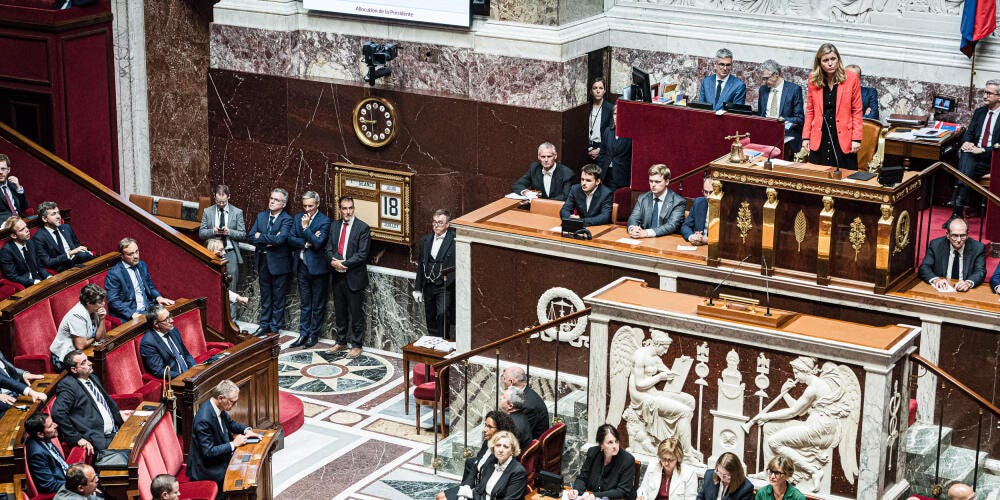 En direct, répartition de postes-clés à l'Assemblée : le RN va soutenir les  deux candidates LFI à la vice-présidence de l'Assemblée, qui pourraient  être élues dès le premier tour