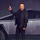 Per capire il futuro di Tesla bisogna smettere di parlare di automobili