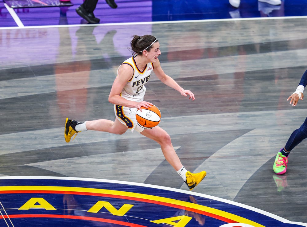 Caitlin Clark named player of the week, again: 'I feel like I'm ...