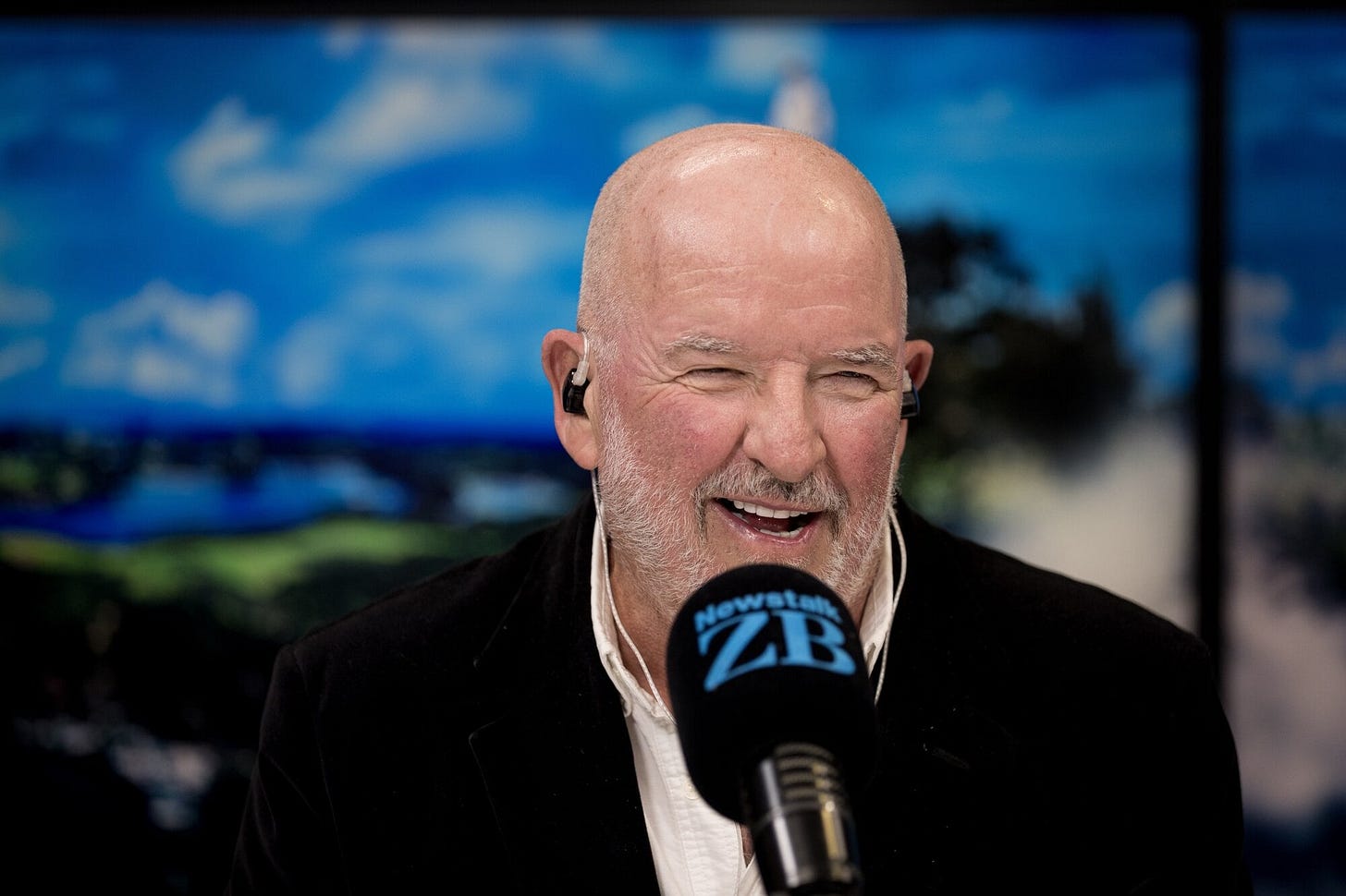 Media Insider: 'Dehumanising' - BSA upholds complaint about Barry Soper- Heather du Plessis-Allan Newstalk ZB exchange on non-binary ex-Green MP  Benjamin Doyle - NZ Herald