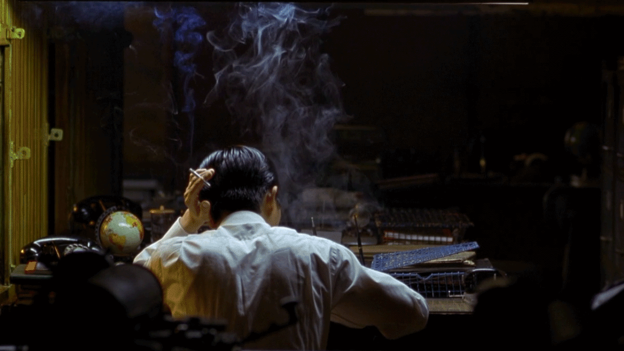 Smoking (from the 2000 movie, "In the Mood for Love") : r/Cinemagraphs