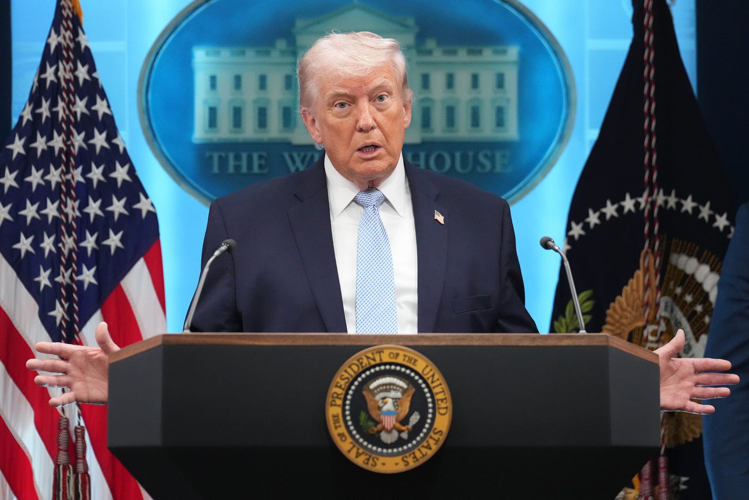 Trump threatens to jail journalist who reported on crew's rescue in Iran if  they don't reveal source - POLITICO