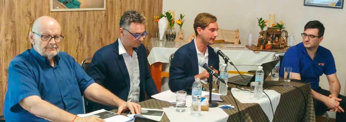 Ist möglicherweise ein Bild von Lernen und Text