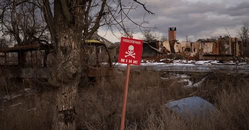 Hegseth reverses land mine policy to allow use of controversial weapon Hegseth reverses land mine policy to allow use of controversial weapon