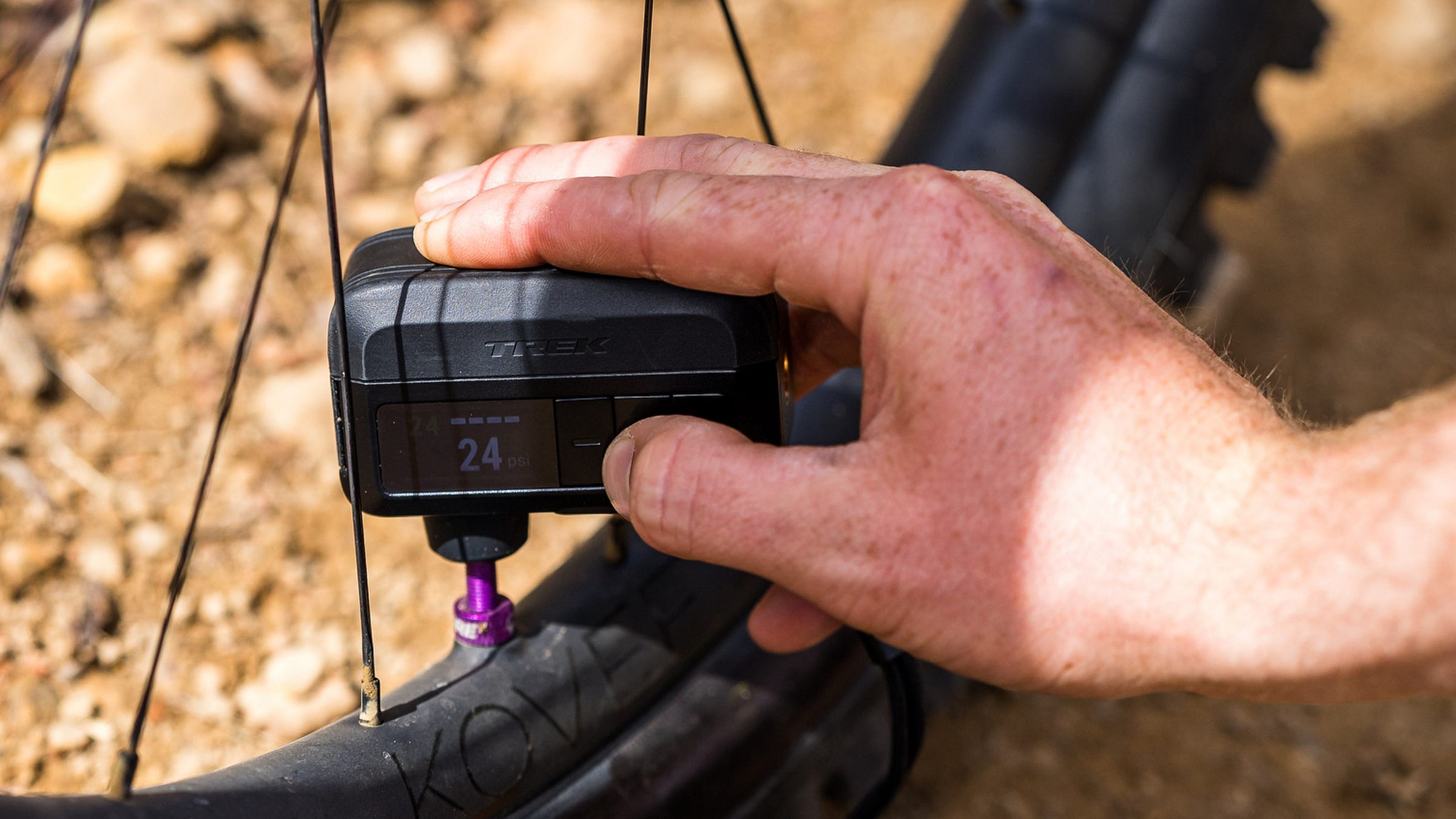 Trek Air Rush inflator