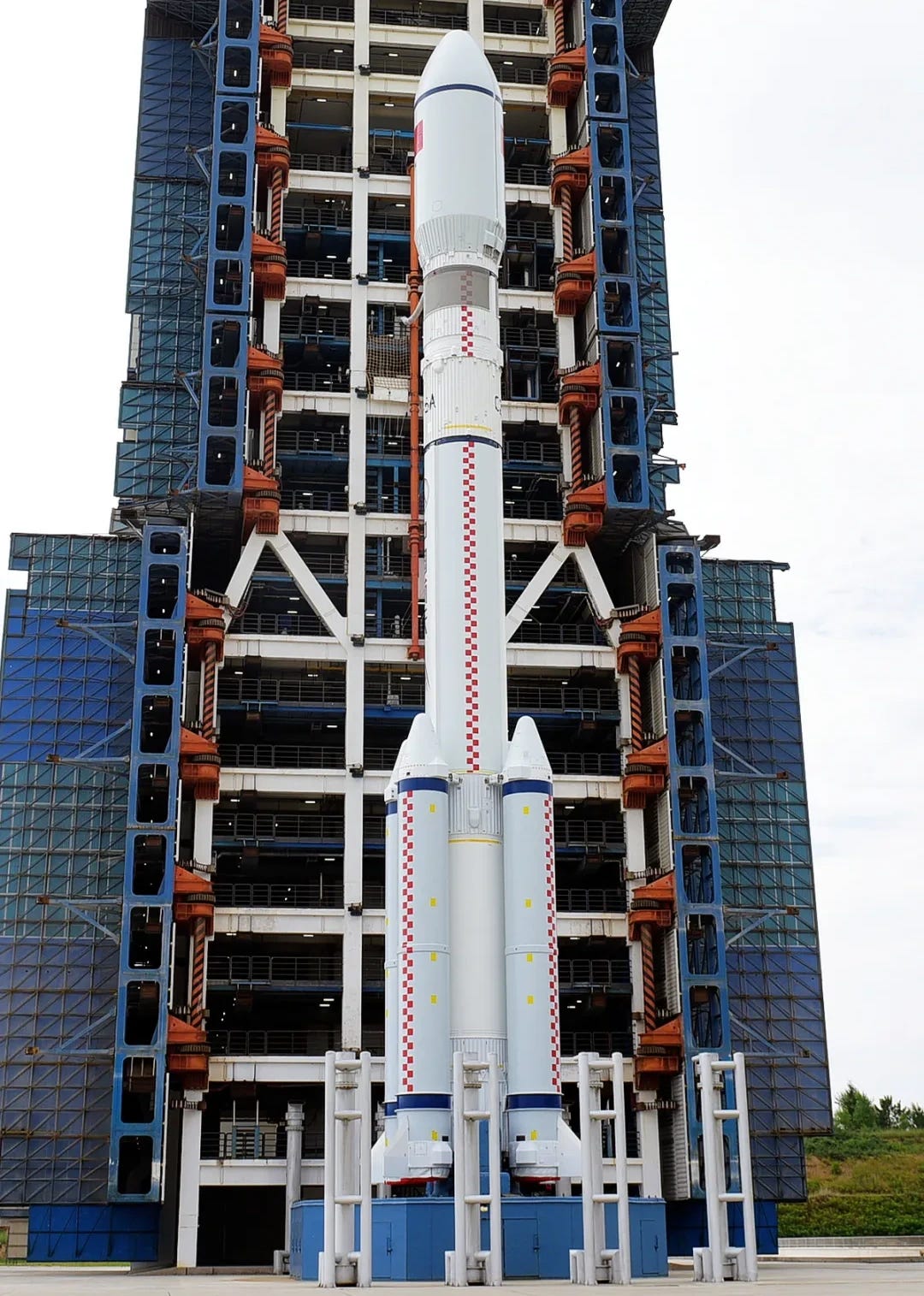 The Long March 6A vehicle at Launch Complex 9A ahead of its mission on July 27th.