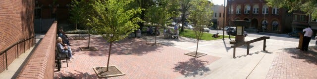 This shot was taken at 3:19 p.m. just as the event started. This shot was taken at 3:19 p.m. just as the event started.