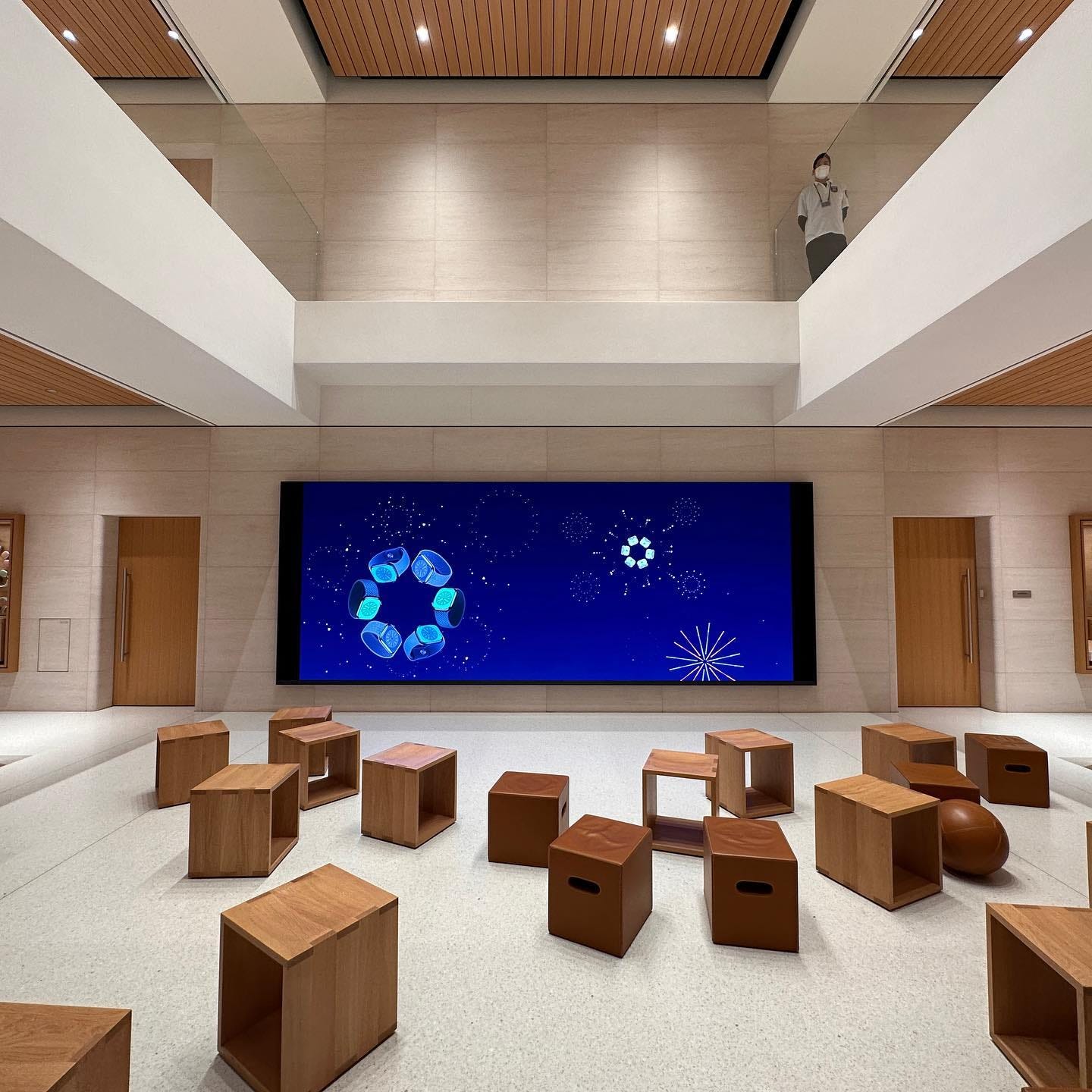 Apple 丸の内