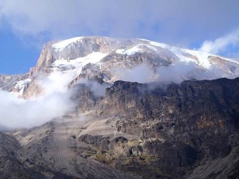 snows on kili