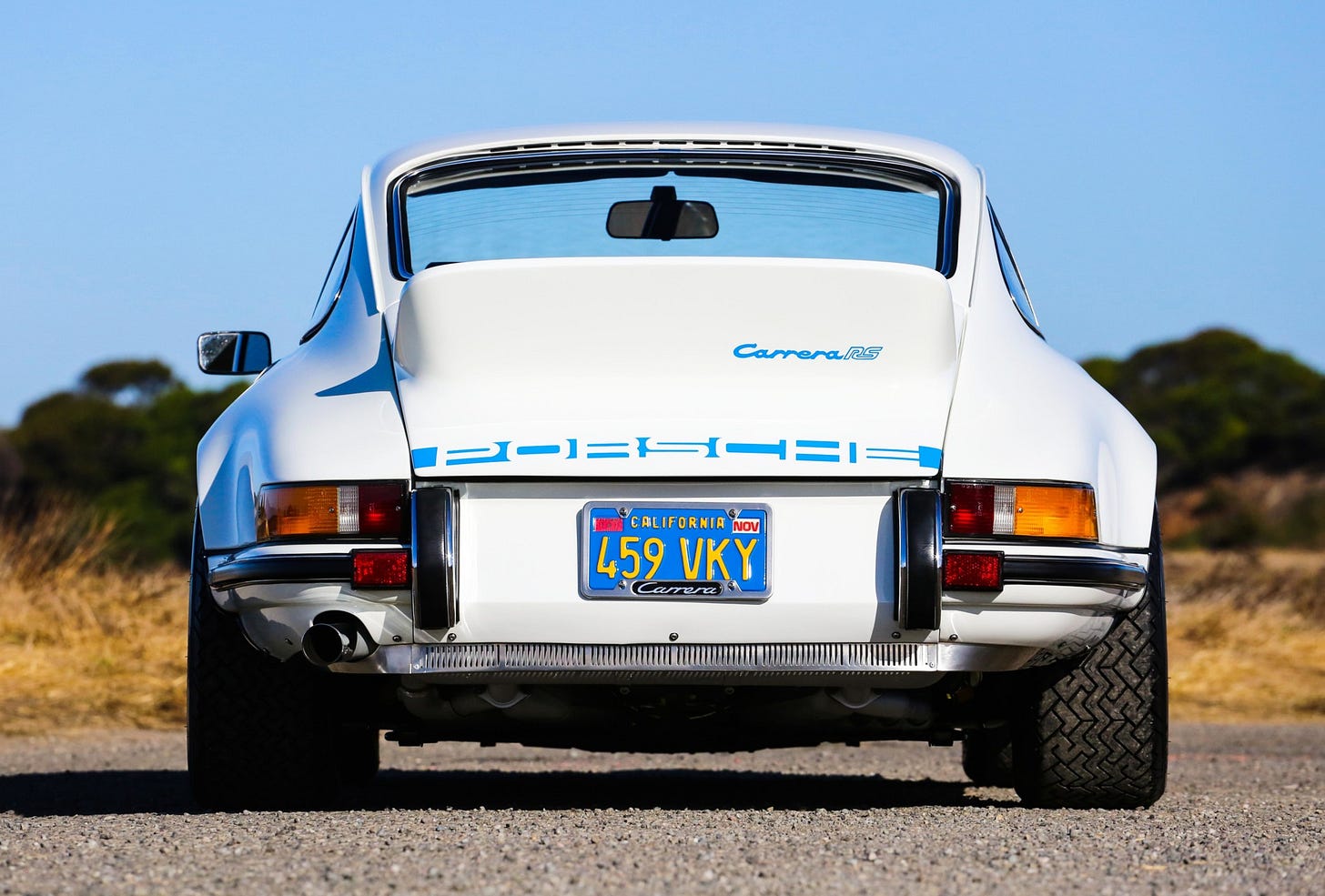 Award-Winning 1973 Porsche 911 Carrera RS Is A White And Blue Gem ...