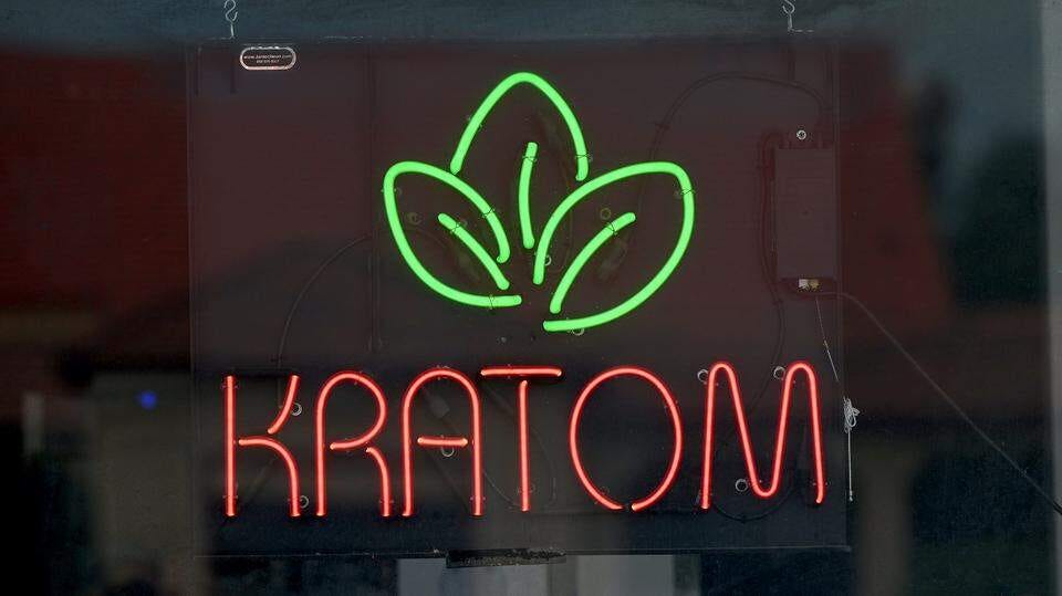 Manatee County Moves Toward Possible Ban on Kratom and Designer Drugs