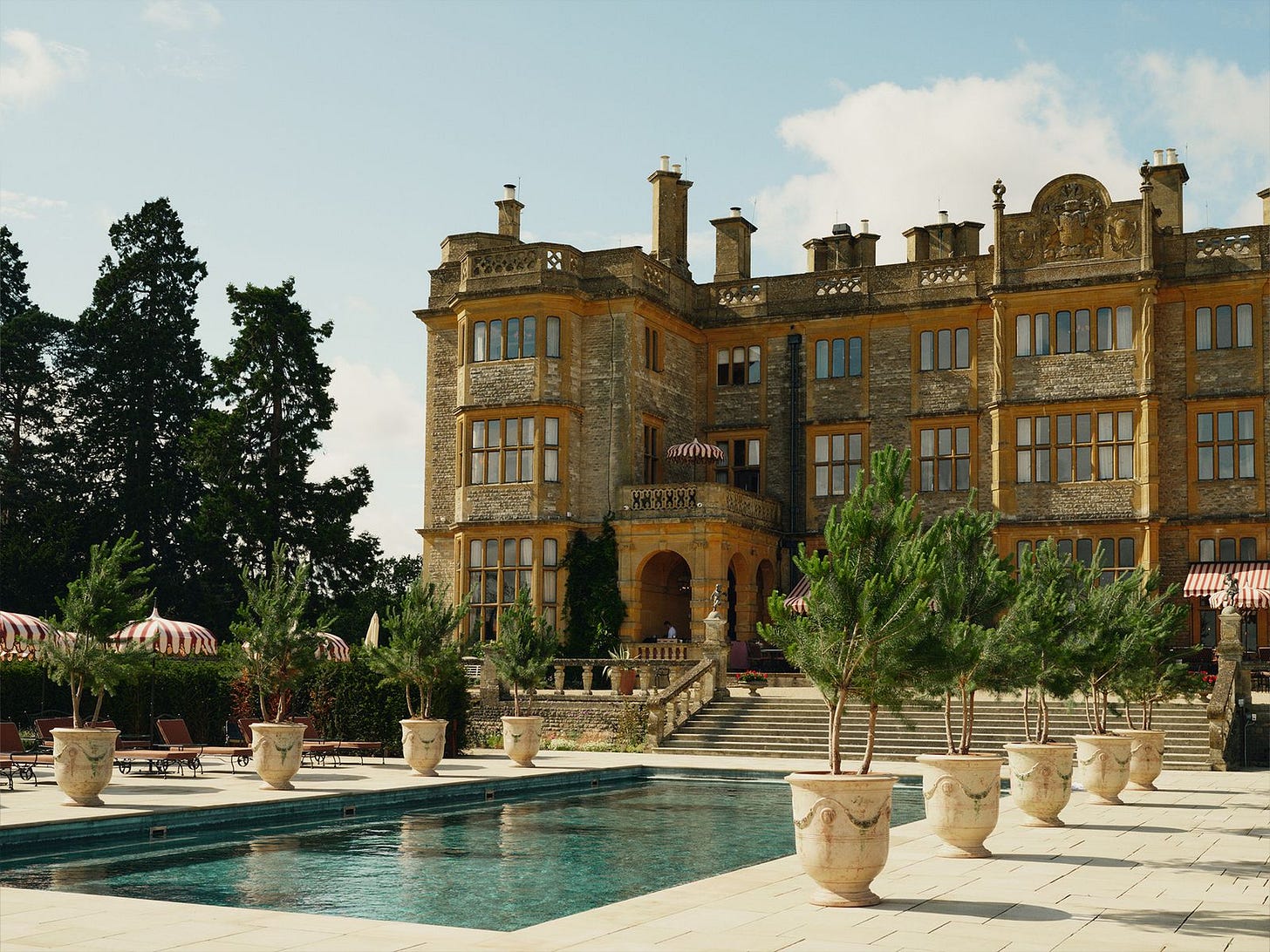 The Cotswolds Manor Reinventing The Concept Of Ancient Baths ...
