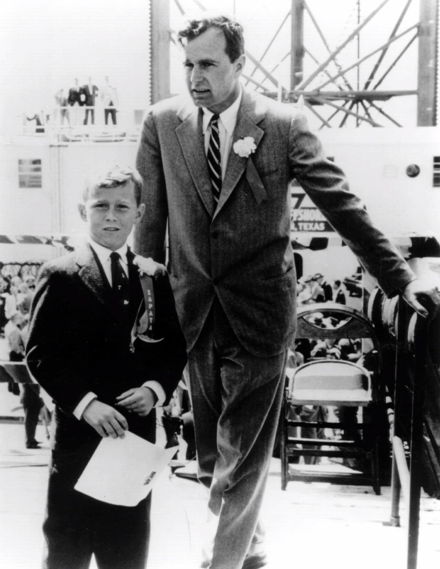 George H.W. Bush, a life in photos