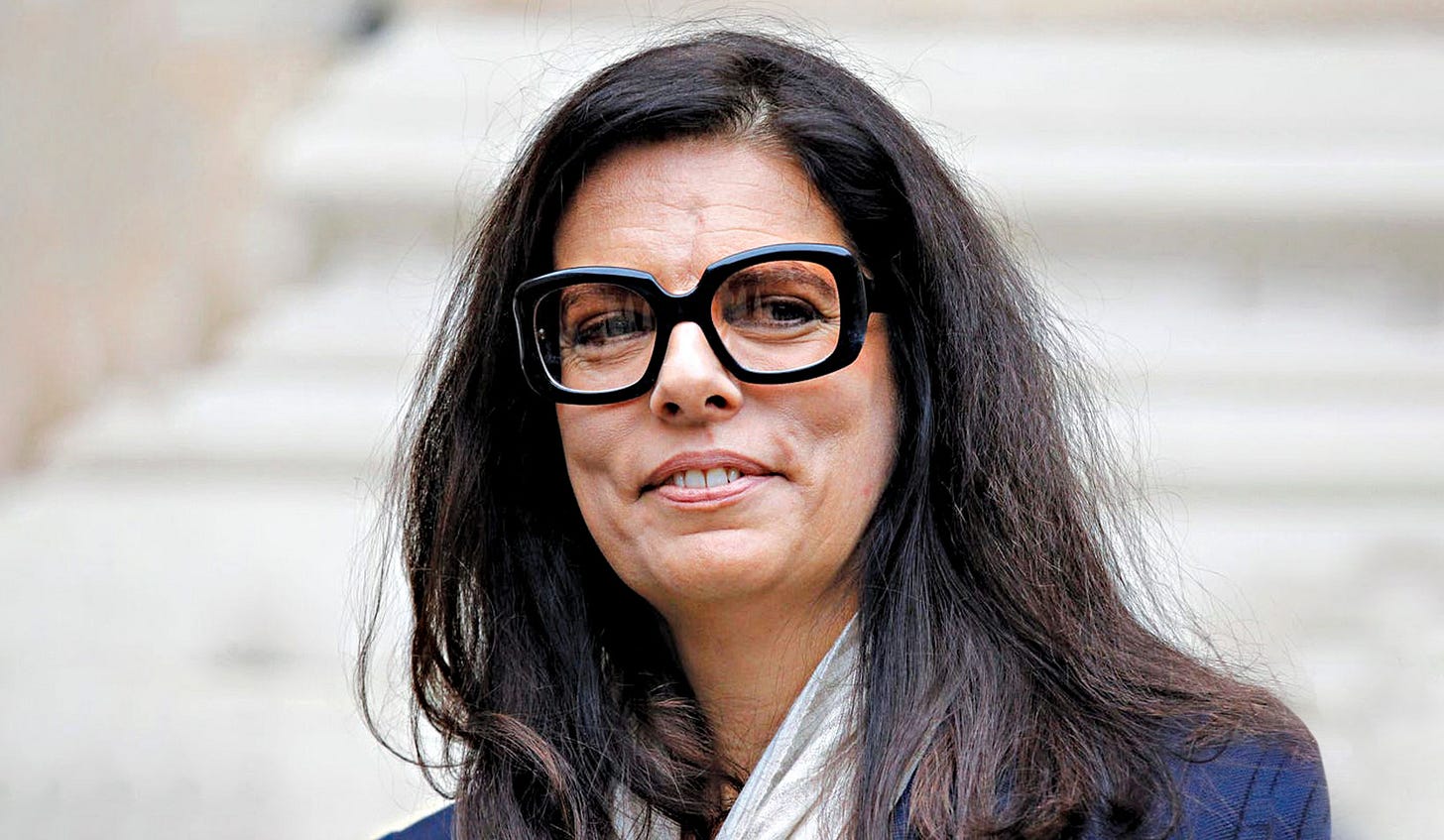 Francoise Bettencourt Meyers: World's Richest Woman - RobinAge Francoise Bettencourt Meyers: World's Richest Woman - RobinAge