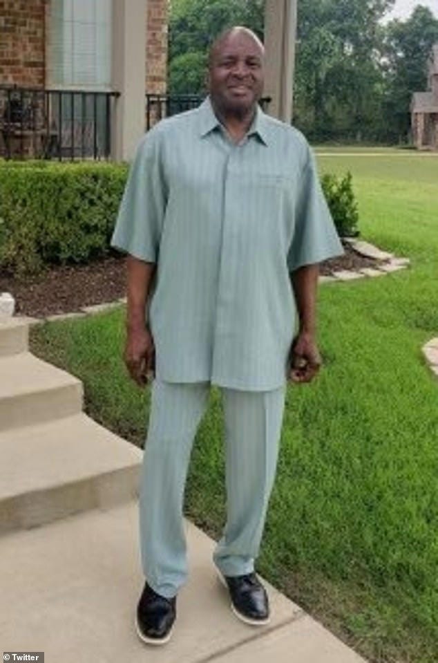 A Texas mailman collapsed and died in the front yard of a home while he was out on a delivery during the excessive heatwave which continues to grip the state A Texas mailman collapsed and died in the front yard of a home while he was out on a delivery during the excessive heatwave which continues to grip the state