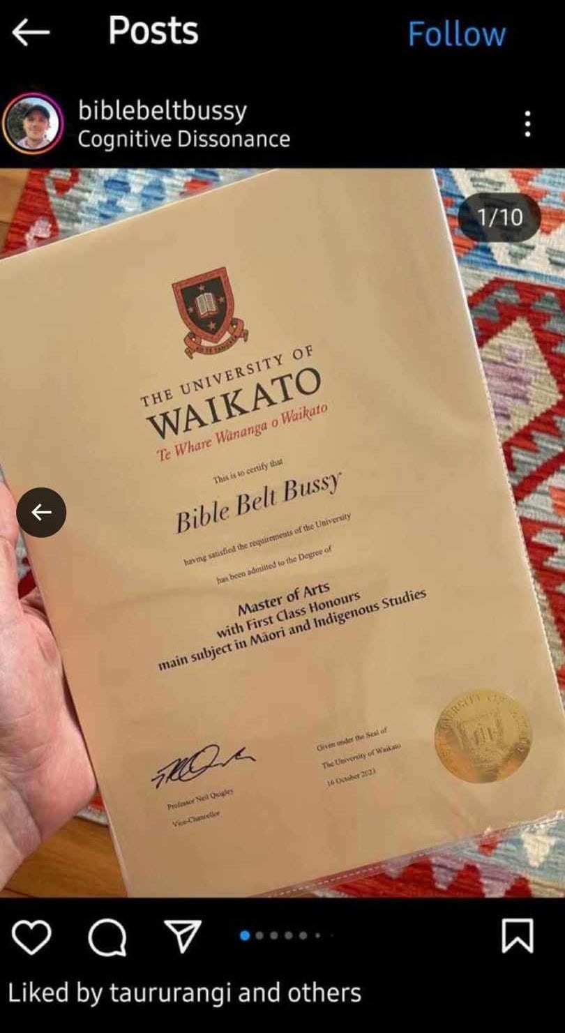 No description available.