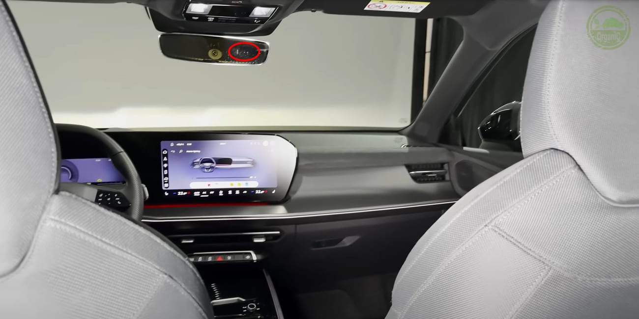 2026 Audi Q3 at SoP with Magna Mirror