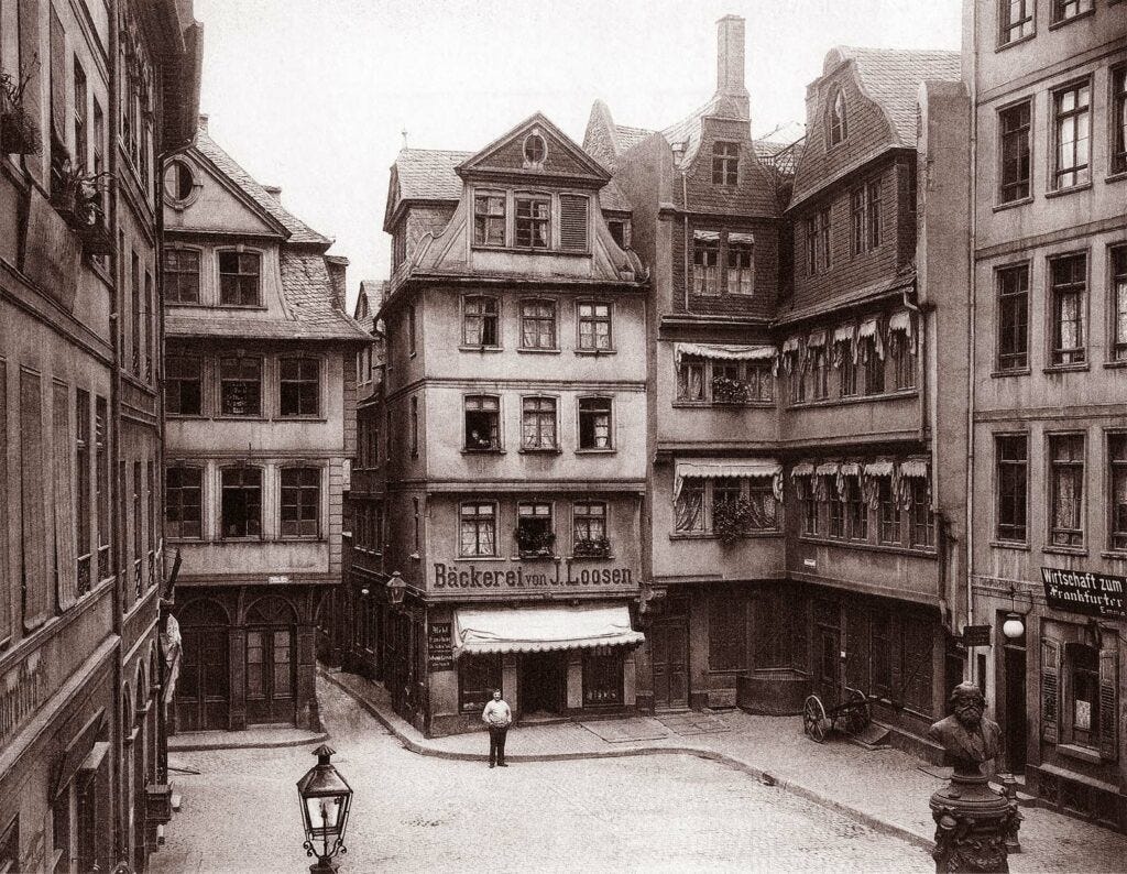 The Chicken Market (Hühnermarkt) in 1900 before it was later destroyed
