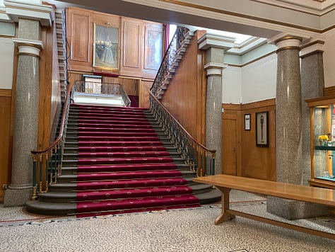This gallery has a selection of pictures of Cutler's Hall and the Sheffield Grey to Green