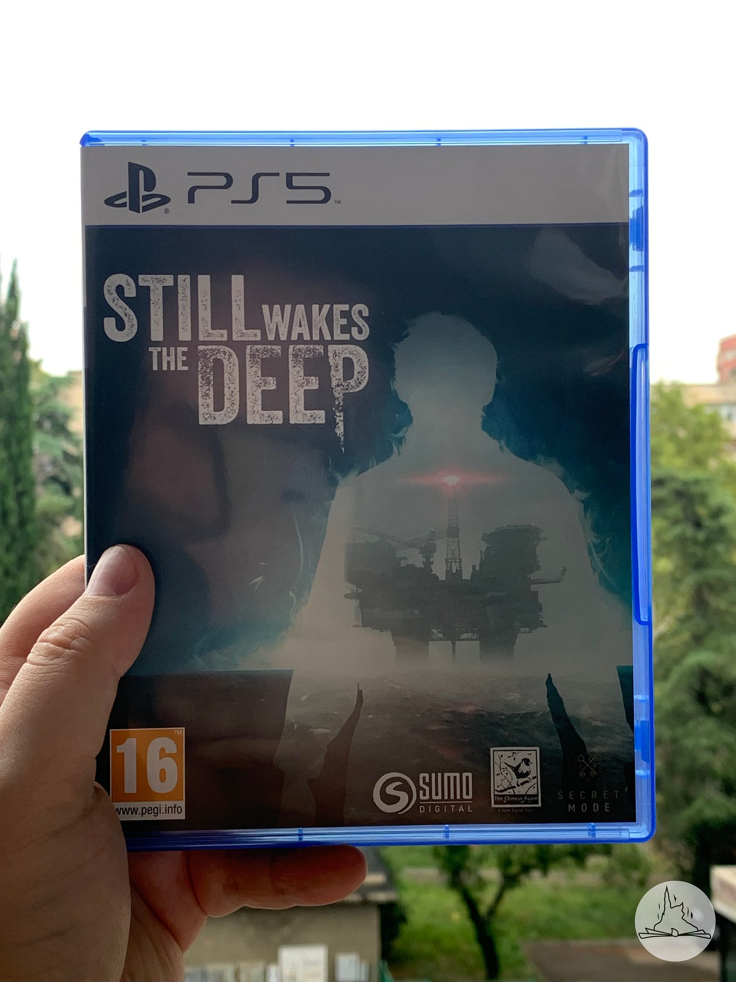 The PS5 disc of Still Wakes the Deep