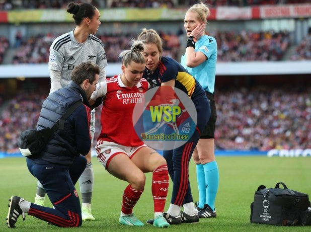 Bespoke boots and better scouting system: how to tackle women's ACL crisis