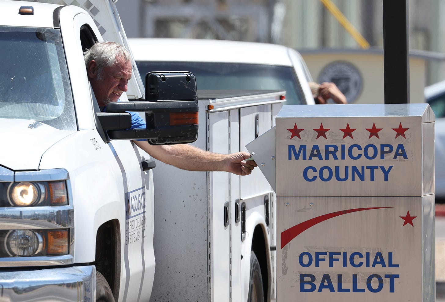 Election officials facing armed militia presence at some polls