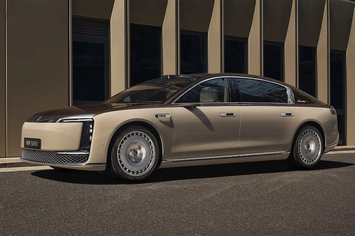 New luxury BEV Maextro S800 goes on the market in China - electrive.com